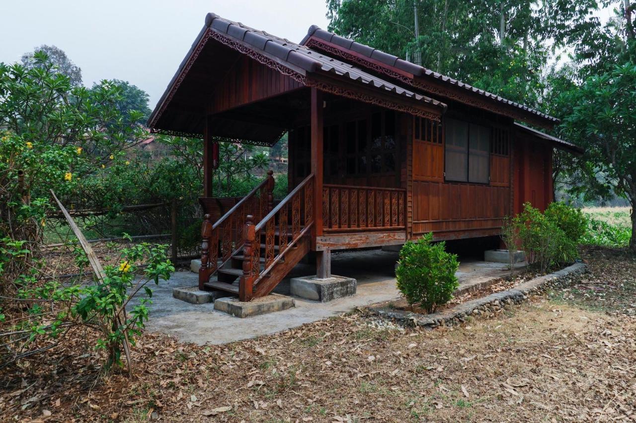 OYO 758 Phufatara Resort Ban Mae Khachan Esterno foto