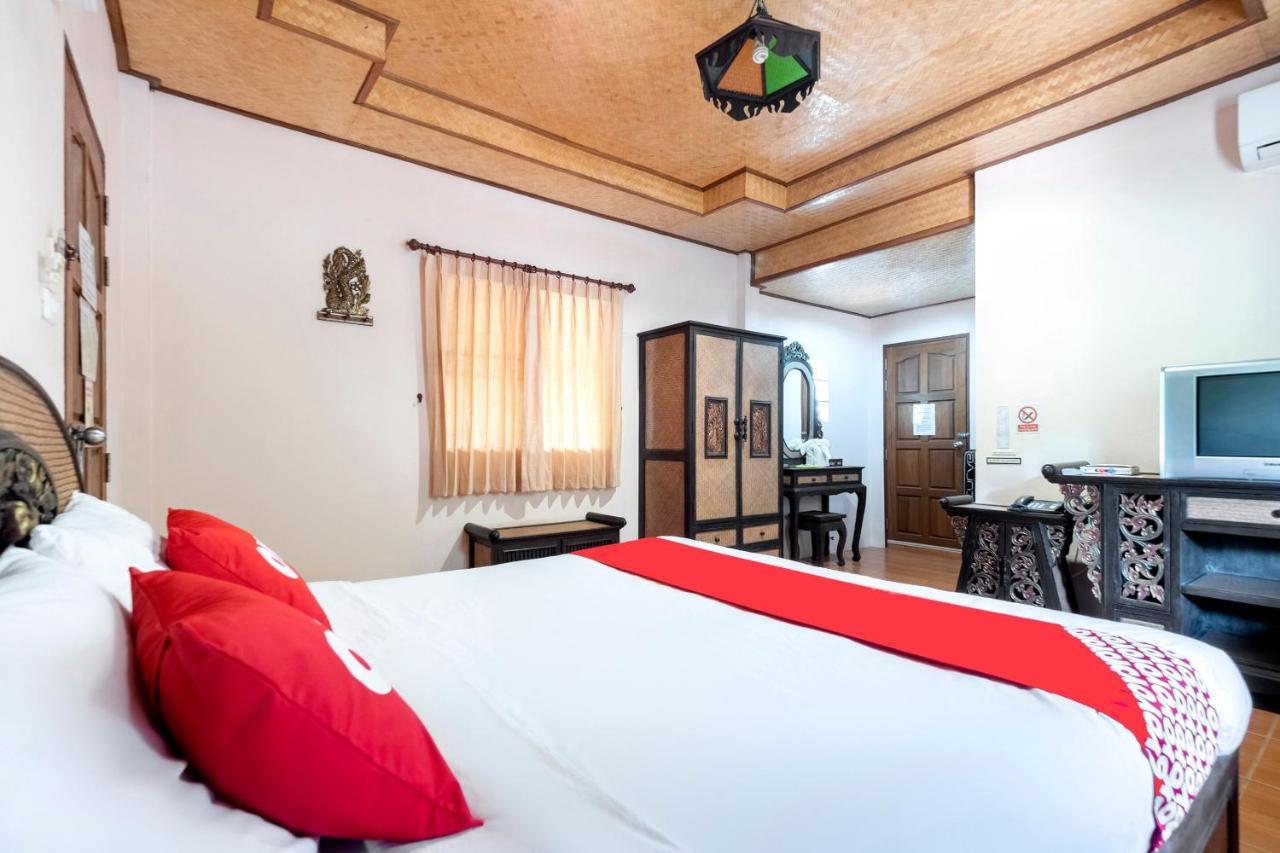 OYO 758 Phufatara Resort Ban Mae Khachan Esterno foto
