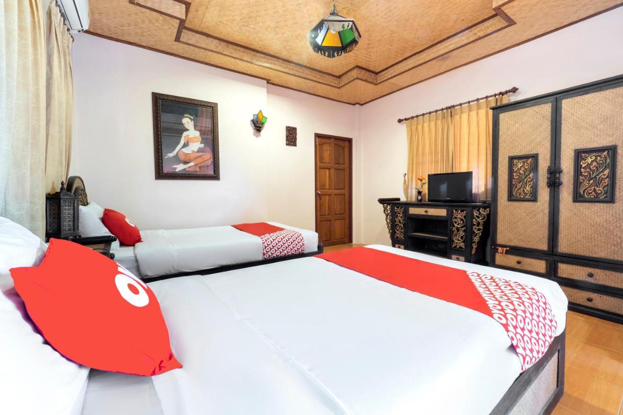 OYO 758 Phufatara Resort Ban Mae Khachan Esterno foto